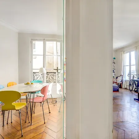 Central Avec Balcon Apartman